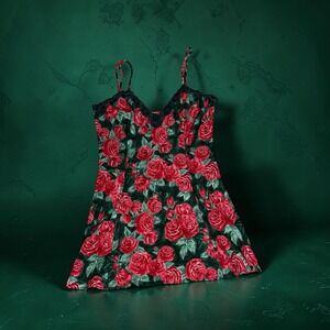 vintage Victoria's Secret Gold Label chemise features a vibrant red rose floral